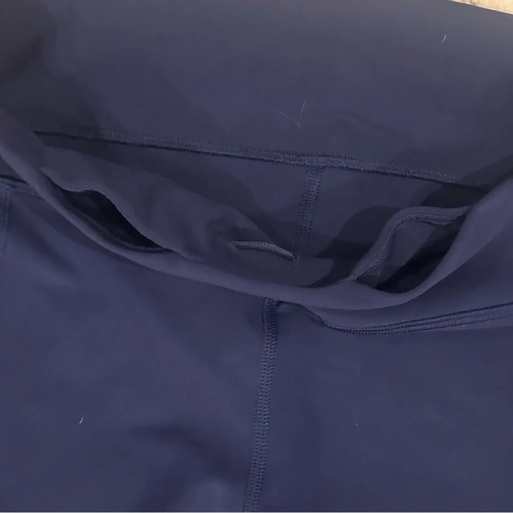Lululemon Navy Blue Leggings - Picture 6 of 11